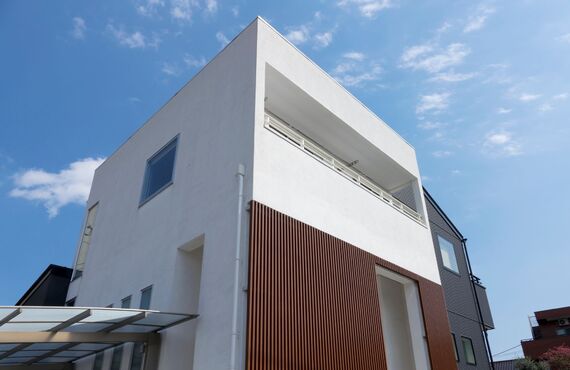 アートな塗装でおしゃれを実現します | 北九州市で外壁塗装のご依頼ならArtLab株式会社へ